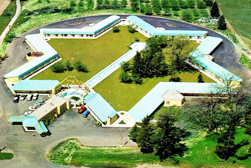 Snow Flake Motel